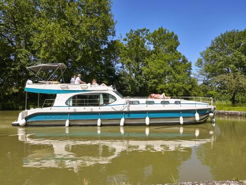 Hausboot Nicols Octo Fly 12 chartern in Grez Neuville