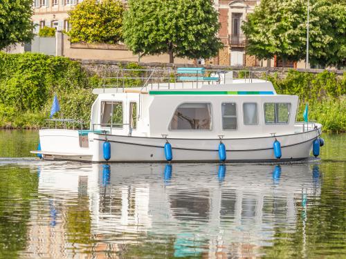 Hausboot Penichette 950 E Yachtcharter in Fürstenberg