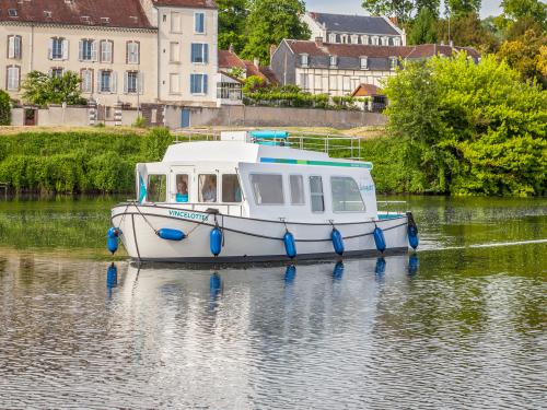 Hausboot Penichette 950 E chartern in Loosdrecht
