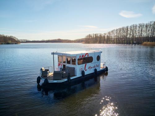 Hausboot Rollyboot 8.2 Yachtcharter in Buchholz