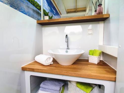 Houseboat Rollyboot 8.2 available for charter in Buchholz