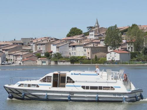 Hausboot Royal Classique Yachtcharter in Marina Castelnaudary