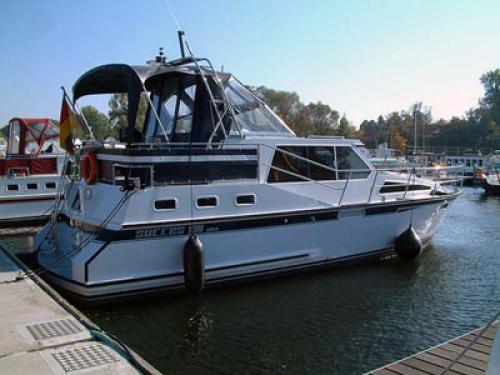 Hausboot Succes 108 Yachtcharter in Waren