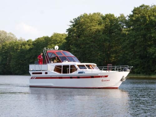 Houseboat Charter Germany Vacance 1300 Mueritz Marina Waren