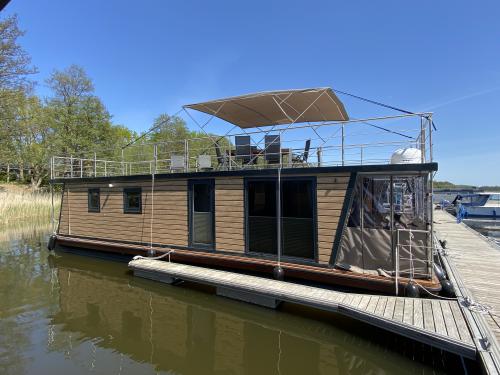 Hausboot Woma D13 chartern in Buchholz