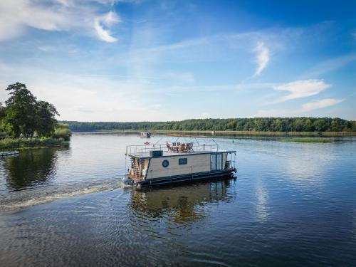 Hausboot Woma D13 chartern in Marina Röblinsee