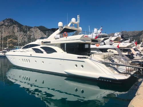 Azimut 98 Leonardo Luxury Yacht for charter in Antalya (Turkey)