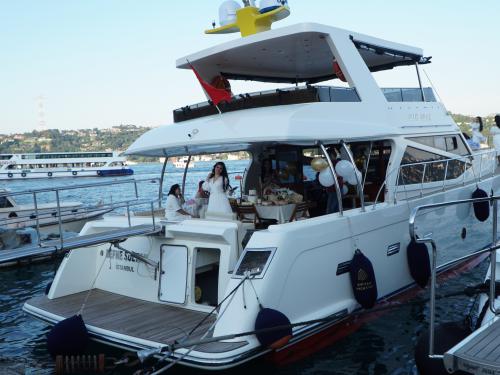 18m Luxus Yachcharter in Istanbul (Türkei)
