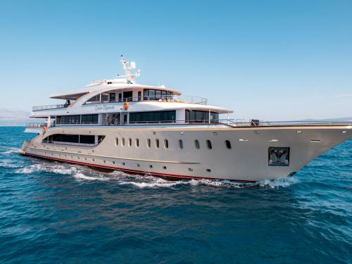 Luxury Yacht Queen Eleganza for rent in Split (Croatia)