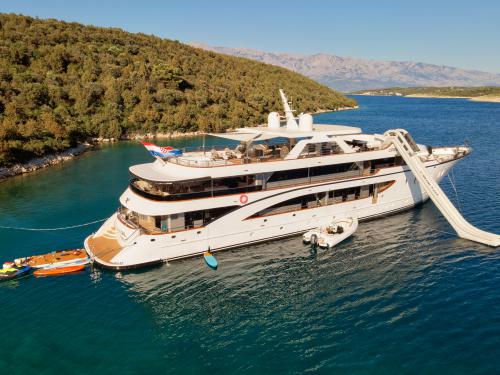 Luxusyacht Cristal chartern in Split (Kroatien)