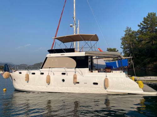 46ft Luxury Yacht for charter in Goecek (Turkey)