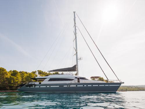 114ft Luxury Yacht for charter in Split (Croatia)