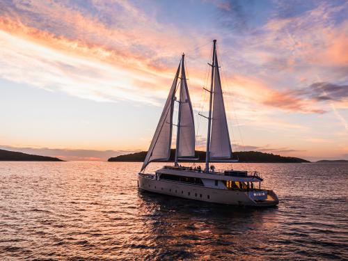 Luxury Yacht Maxita for rent in Split (Croatia)