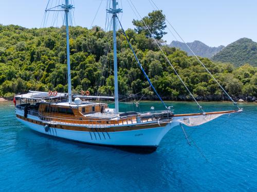 Gulet Luxus Yachtcharter in Kerkira (Griechenland)