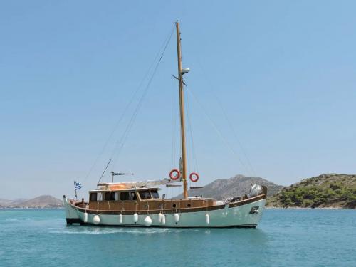 Gulet Luxury Yacht for charter in Porto Heli (Greece)
