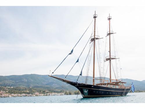 Gulet Luxury Yacht for charter in Athens (Greece)