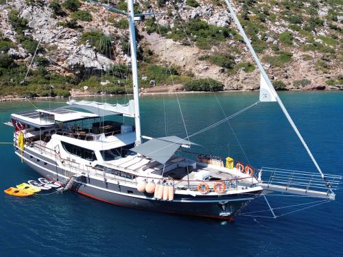 Segelyacht Gulet chartern in Göcek Belediyesi Marina