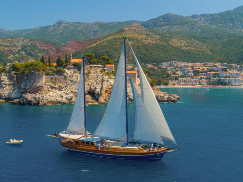 Gulet Luxus Yachtcharter in Tivat (Montenegro)