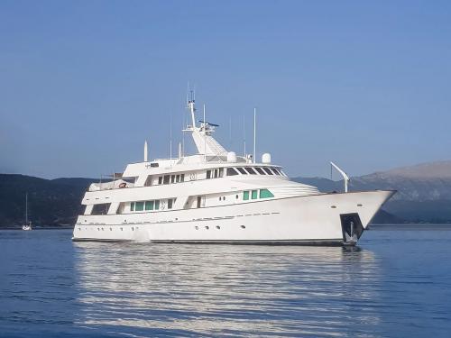 Picchiotti 156 Luxury Yacht for charter in Athens (Greece)