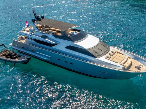 Superphantom 85 Luxus Yachtcharter in Split (Kroatien)