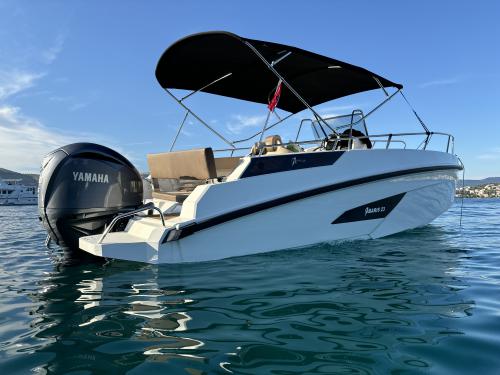 Motoryacht Abaris 23 chartern in Trogir