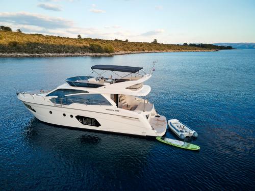 Yacht Absolute 50 Fly Yachtcharter in Stobrec
