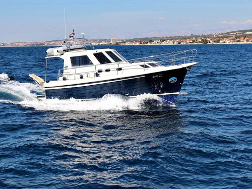 Yacht Adria 1002 Vektor chartern in Sukosan Bibinje