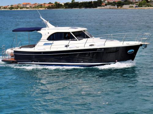 Motor yacht Adriana 36 available for charter in Marina Dalmacija