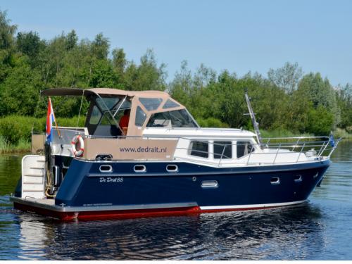 Motorboot Advantage 38 chartern in Brandenburg an der Havel