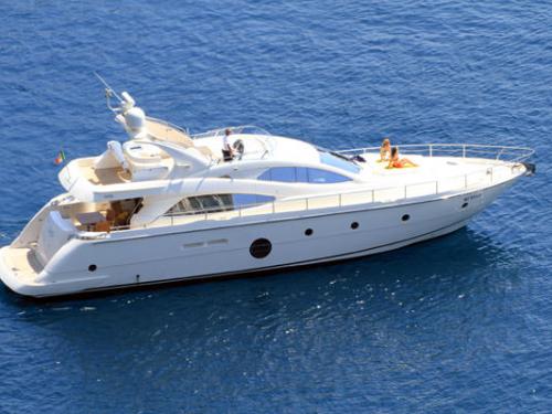 Yacht Aicon 64 Fly for charter in Catania