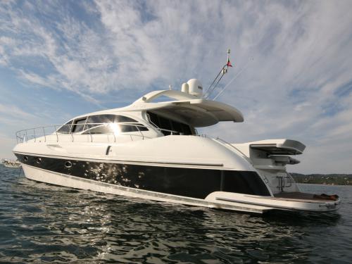 Motorboot Alena 56 Yachtcharter in Marina Dalmacija