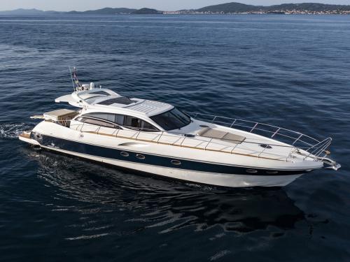 Motoryacht Alena 56 chartern in ACI Marina Split