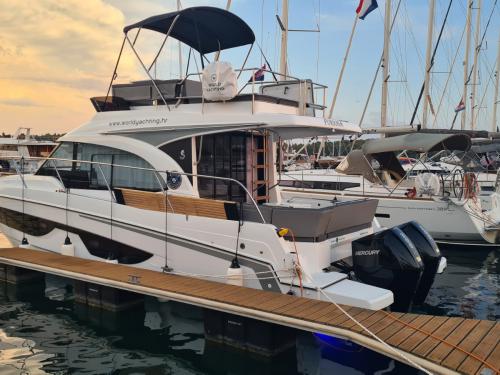 Yacht Antares 11 chartern in Marina Mandalina