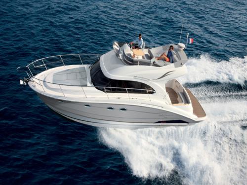 Motorboot Antares 42 Yachtcharter in Krk