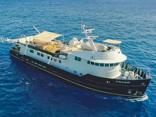 Aqua Explorer Luxury Yacht for charter in Ibiza Town (Spain)