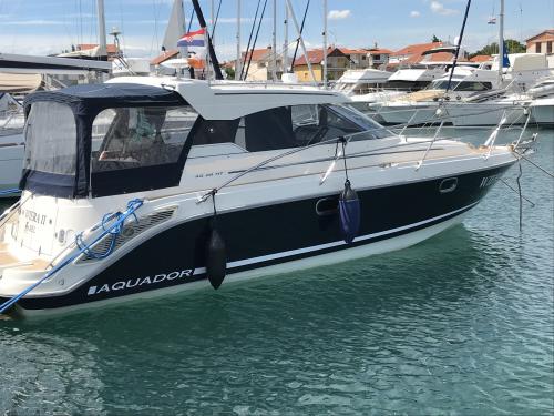 Motoryacht Aquadore 28 HT chartern in Dubrovnik