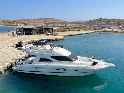 Motoryacht Atlantique 40 chartern in Athen