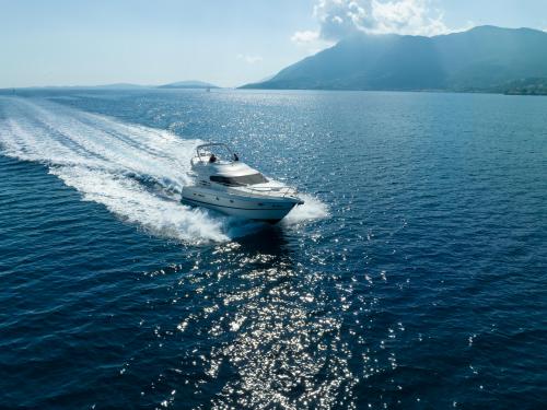 Motorboot Atlantique 48 Yachtcharter in Perigiali