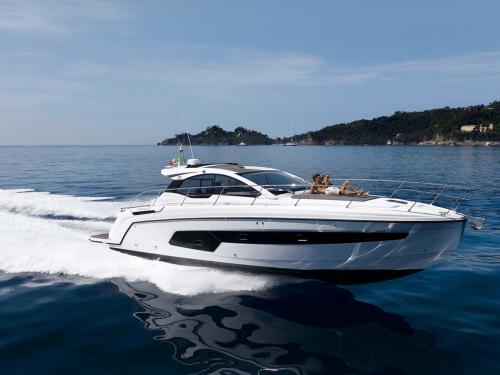 Motoryacht Atlantis 45 chartern in ACI Marina Split