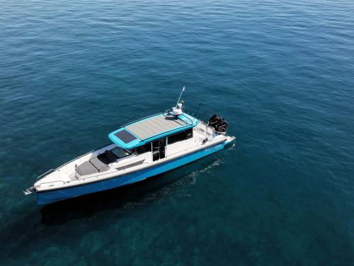 Motoryacht Axopar 37 Yachtcharter in Gouvia