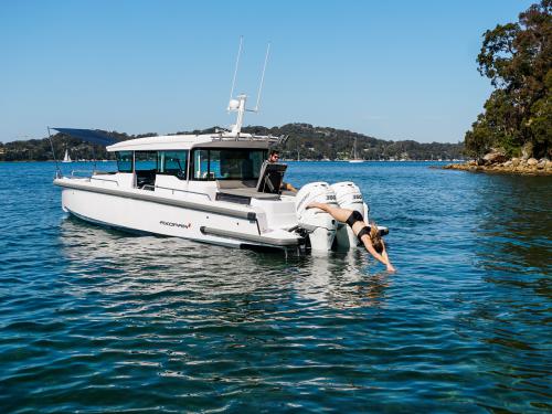 Yacht Axopar 37 for rent in Drage