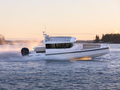 Motor yacht Axopar 38 for rent in Kortgene