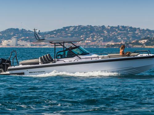 Motor yacht Axopar 38 T-Top for hire in Gouvia Motor yacht Axopar 38 T-Top for hire in Gouvia