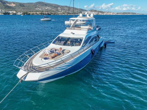 Motoryacht Azimut 64 Yachtcharter in Palma