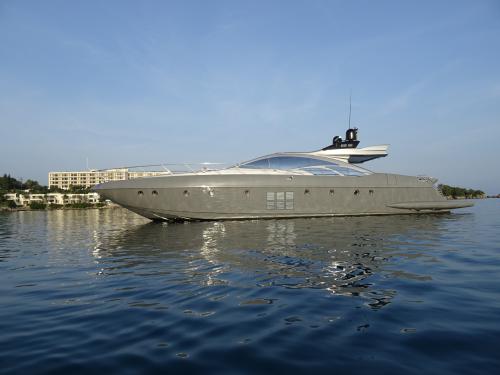 Motoryacht Azimut 86 Yachtcharter in Gouvia Marina