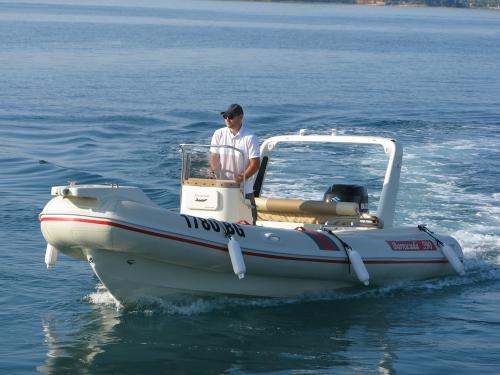 Motorboat Barracuda 590 for hire in Biograd na Moru