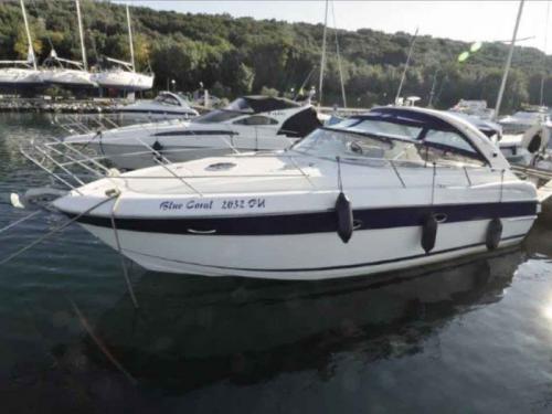 Yacht Bavaria 33 Sport chartern in Marina Veruda