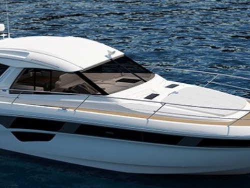 Motor yacht Bavaria 450 Sport Coupe available for charter in Palma