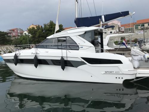 Motoryacht Bavaria Sport 400 Coupe chartern in Marina Mandalina