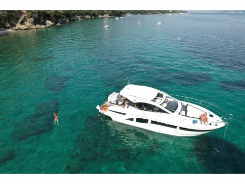 Motoryacht Bavaria SR 41 Yachtcharter in Gouvia